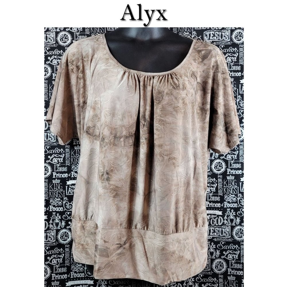 Alyx Banded Waist Short Sleeve Shirt Size 3X 🤩
